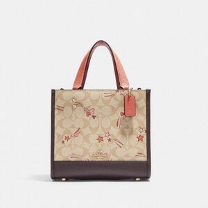 COACH Dempsey Tote 22 Heart & Star Print CJ646 (Coach packaged) AUTHENTIC NWT